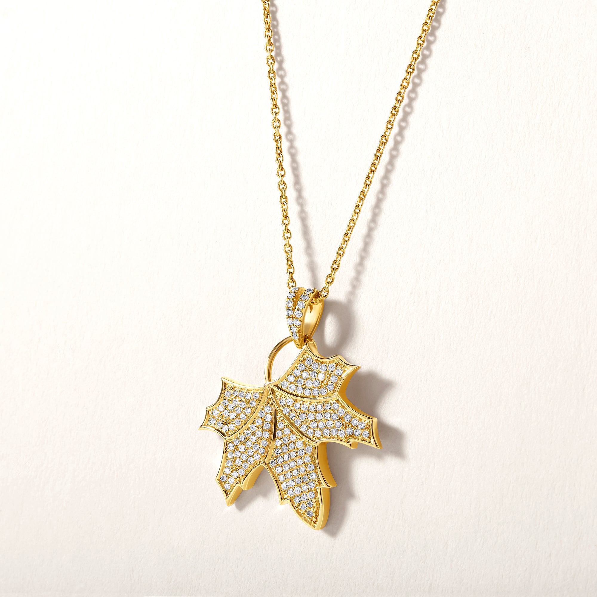 Certified 14K Gold 0.3ct Natural Diamond Maple Leaf Gift Charm Pendant Necklace