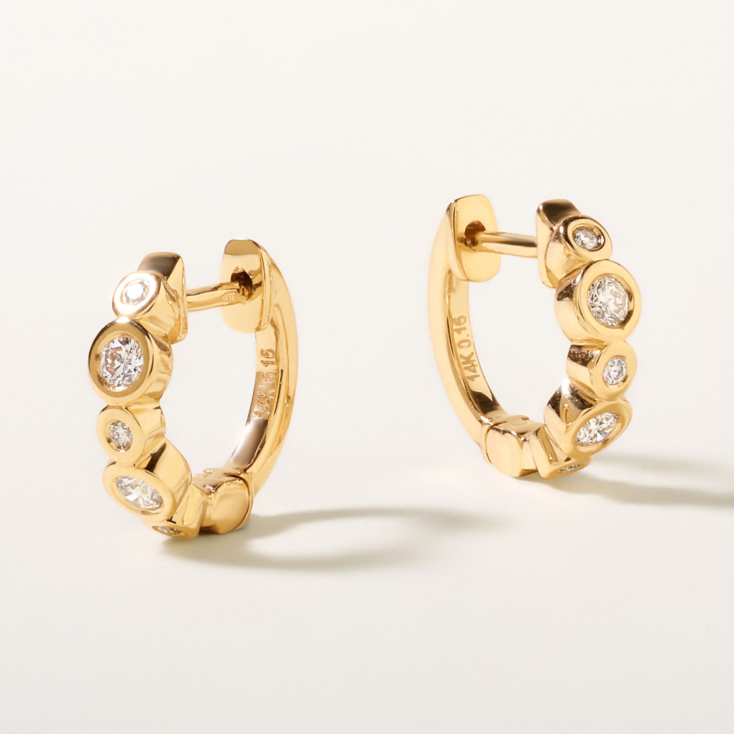 Certified 14K Gold 0.16ct Natural Diamond G-SI Huggie 11mm Hoop Earrings